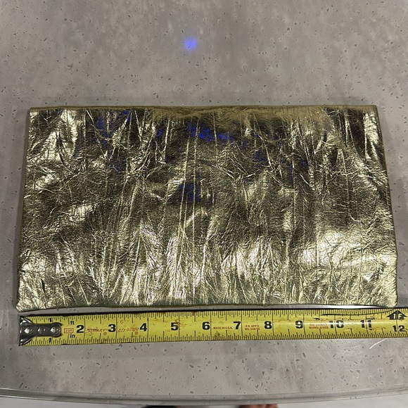BCBGeneration Evening Purse Gold Metallic Clutch Envelope Party Clubwear - Picture 7 of 8